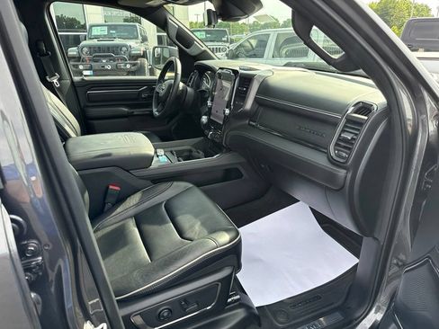 Used 2024 RAM 1500 Limited AWD/4WD image 11