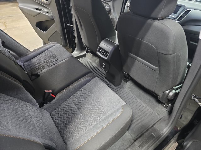 Used 2024 Chevrolet Equinox LT AWD/4WD image 13