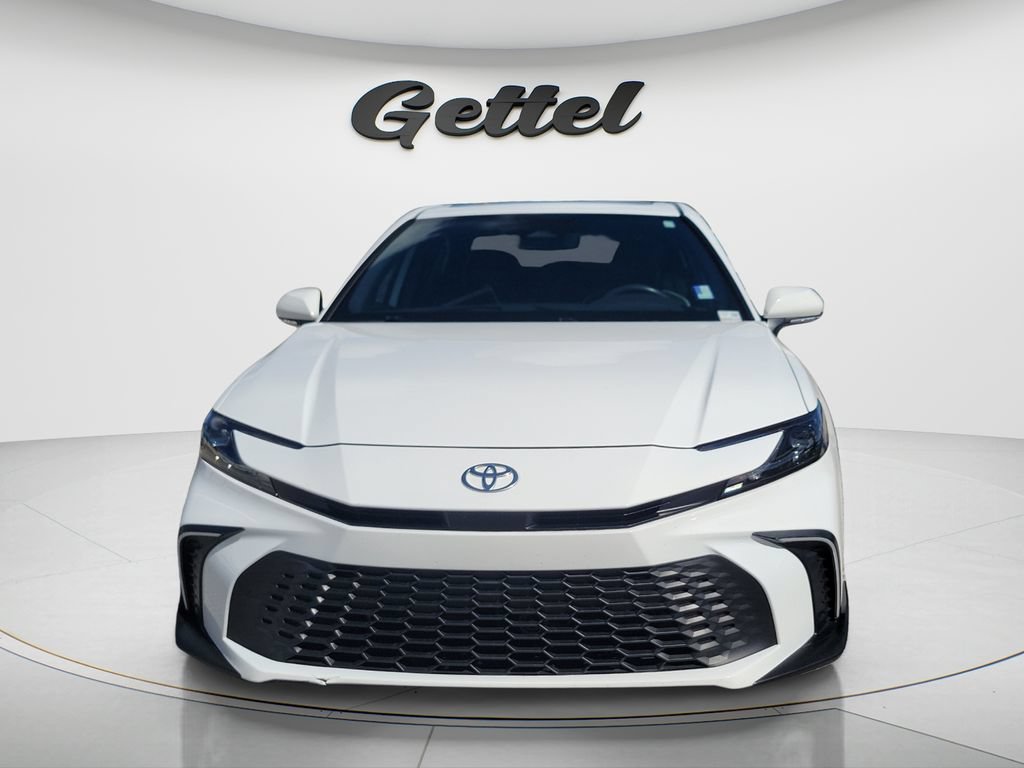 Used 2025 Toyota Camry SE w/ Multimedia Upgrade Package FWD image 2