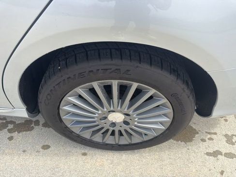 Used 2015 Mercedes-Benz C 300 4MATIC Sedan image 12