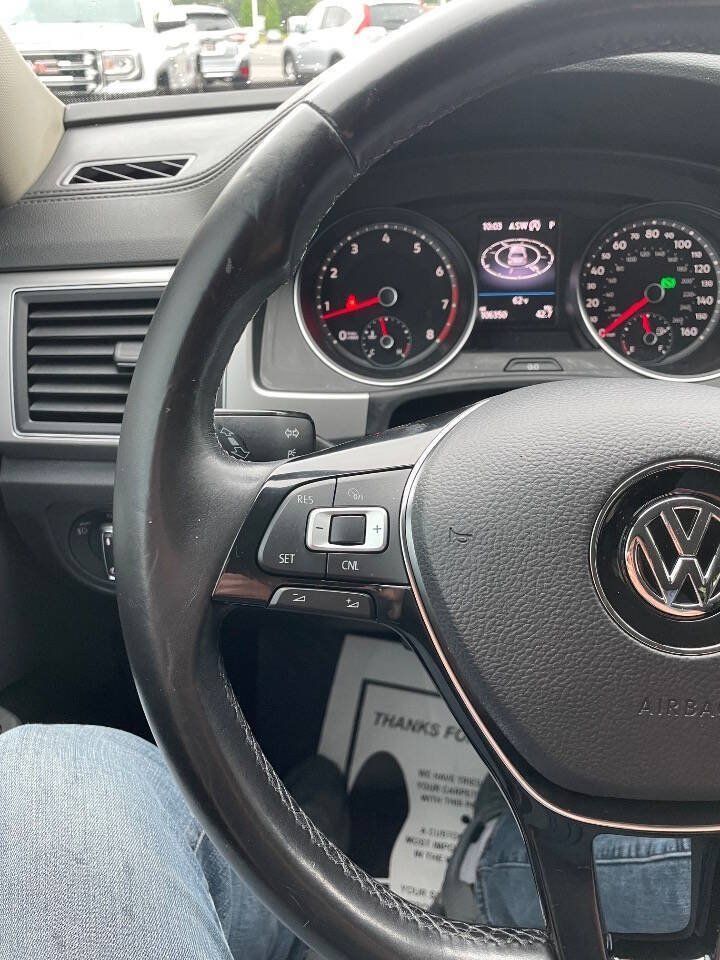 Used 2018 Volkswagen Atlas SE AWD/4WD image 25