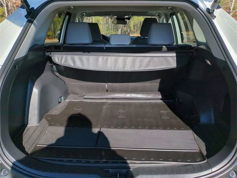 Used 2024 Toyota RAV4 XLE Premium image 13