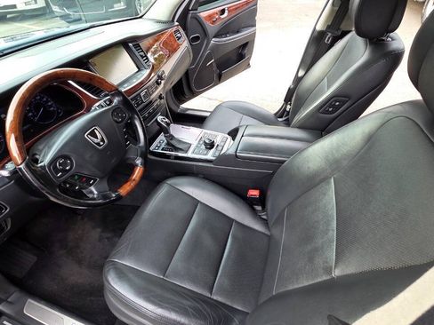Used 2015 Hyundai Equus Signature RWD image 31