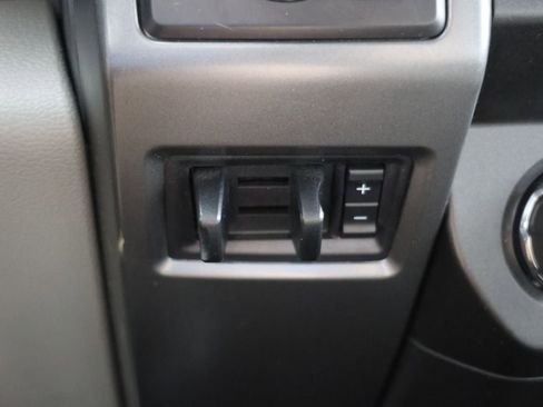 Used 2019 Ford F250 XLT image 25