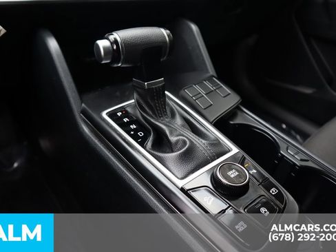 Used 2024 Kia Sportage LX image 32