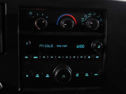 Used 2021 Chevrolet Express 2500 w/ Driver Convenience Package RWD image 42