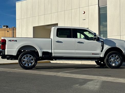 New 2026 Ford F250 Lariat w/ Lariat Premium Package image 2