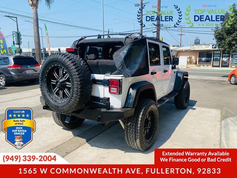 Used 2013 Jeep Wrangler Unlimited Sport image 17