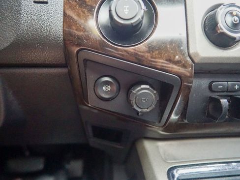 Used 2015 Ford F350 Platinum AWD/4WD image 26