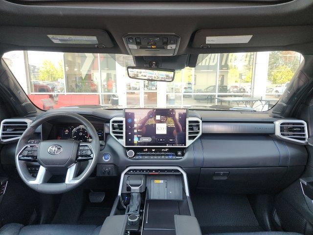 Used 2024 Toyota Tundra Platinum AWD/4WD image 22