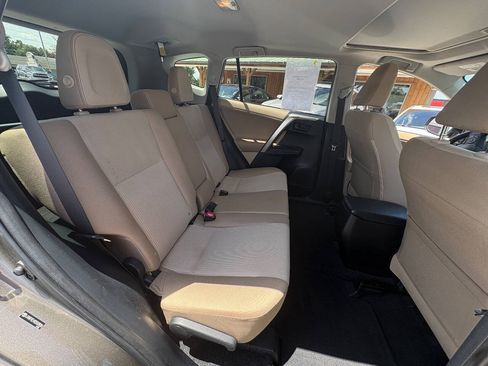 Used 2013 Toyota RAV4 XLE AWD/4WD image 33
