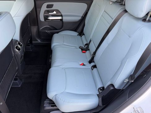 Used 2026 Mercedes-Benz GLB 250 image 15