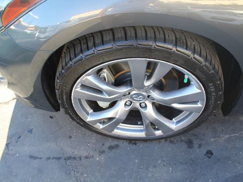 Used 2013 INFINITI M37 w/ Premium Pkg RWD image 11