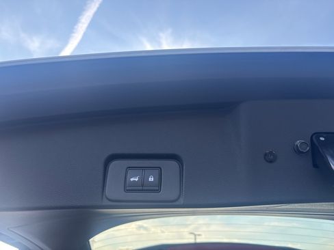 Used 2026 Nissan Rogue Platinum w/ Platinum Premium Package image 20