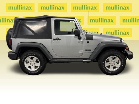 Used 2013 Jeep Wrangler Sport image 23