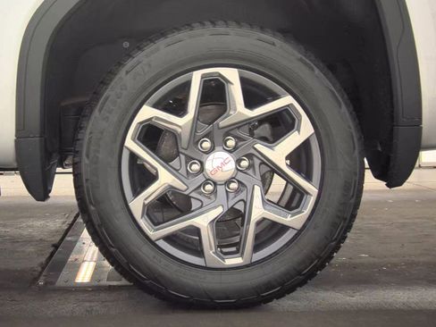 Used 2022 GMC Sierra 1500 SLT w/ SLT Premium Plus Package image 48