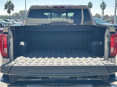 Used 2023 GMC Sierra 1500 AT4X image 19