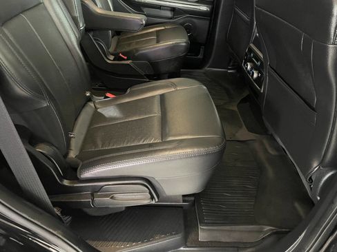 Used 2020 Ford Expedition XLT w/ Equipment Group 202A image 28