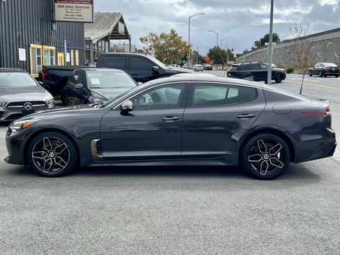 Used 2022 Kia Stinger GT-Line w/ Sun & Sound Package image 8