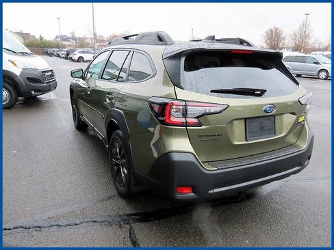 Used 2025 Subaru Outback Onyx Edition XT image 5