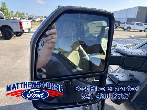 New 2026 Ford F250 Lariat w/ Black Appearance Package AWD/4WD image 8