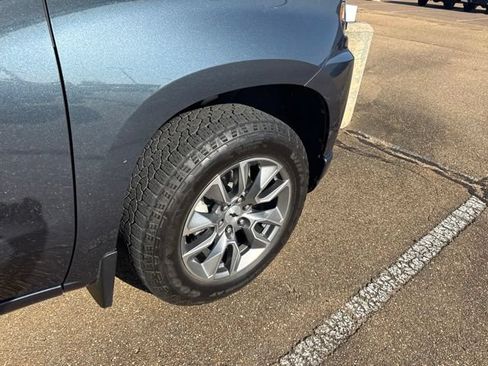 Used 2019 Chevrolet Silverado 1500 RST w/ All-Star Edition RWD image 3