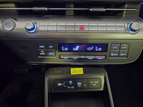 New 2026 Hyundai Kona Limited image 17