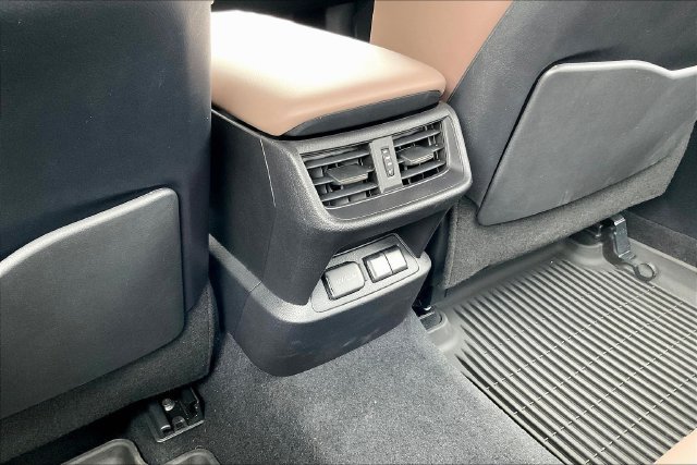 Certified 2024 Lexus ES 350 w/ Premium Package FWD image 10