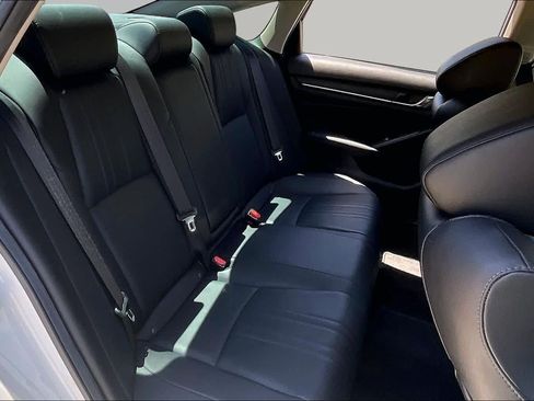 Used 2021 Honda Accord Sport Special Edition image 19