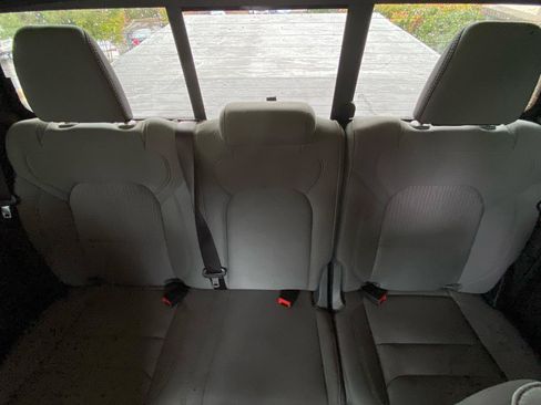 Used 2023 RAM 1500 Big Horn AWD/4WD image 19