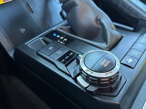 Used 2025 Toyota 4Runner Limited image 26