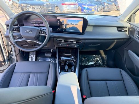 New 2026 Audi Q3 quattro 2.0T AWD/4WD image 26