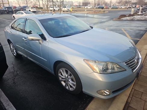 Used 2011 Lexus ES 350 image 2