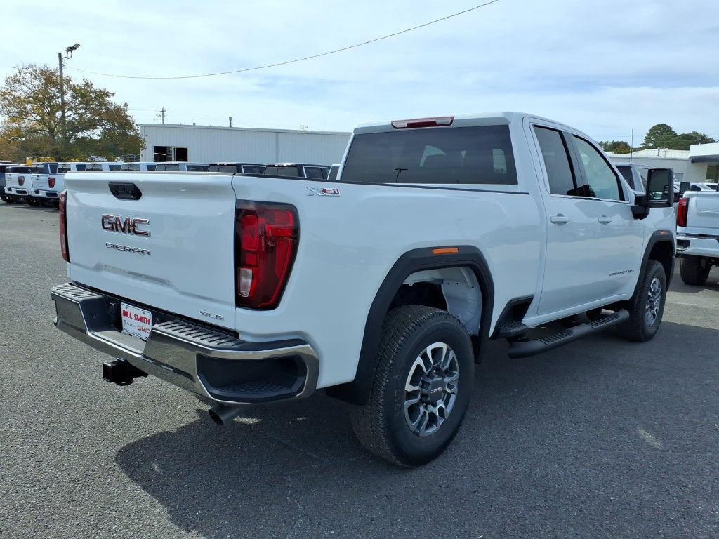 New 2026 GMC Sierra 2500 SLE w/ SLE Value Package; AWD/4WD image 7