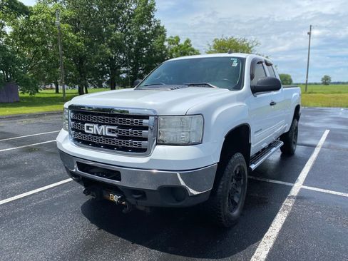 Used 2013 GMC Sierra 2500 SLE AWD/4WD image 3