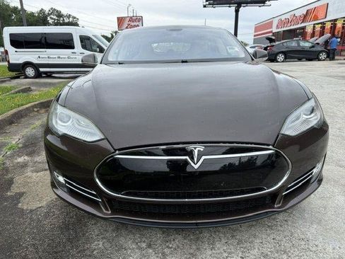 Used 2013 Tesla Model S Performance RWD image 17