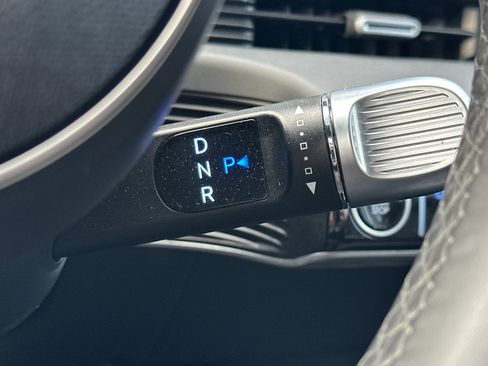 Used 2023 Hyundai Ioniq 5 SE image 22