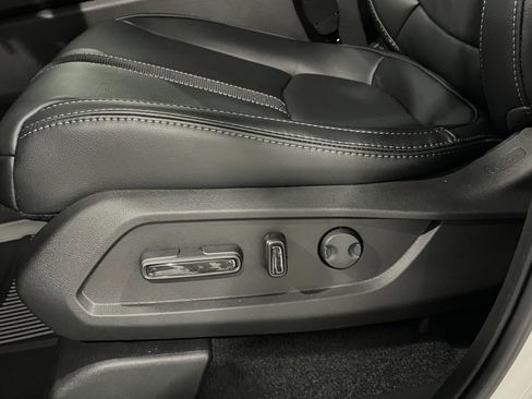 New 2025 Honda Pilot EX-L image 27