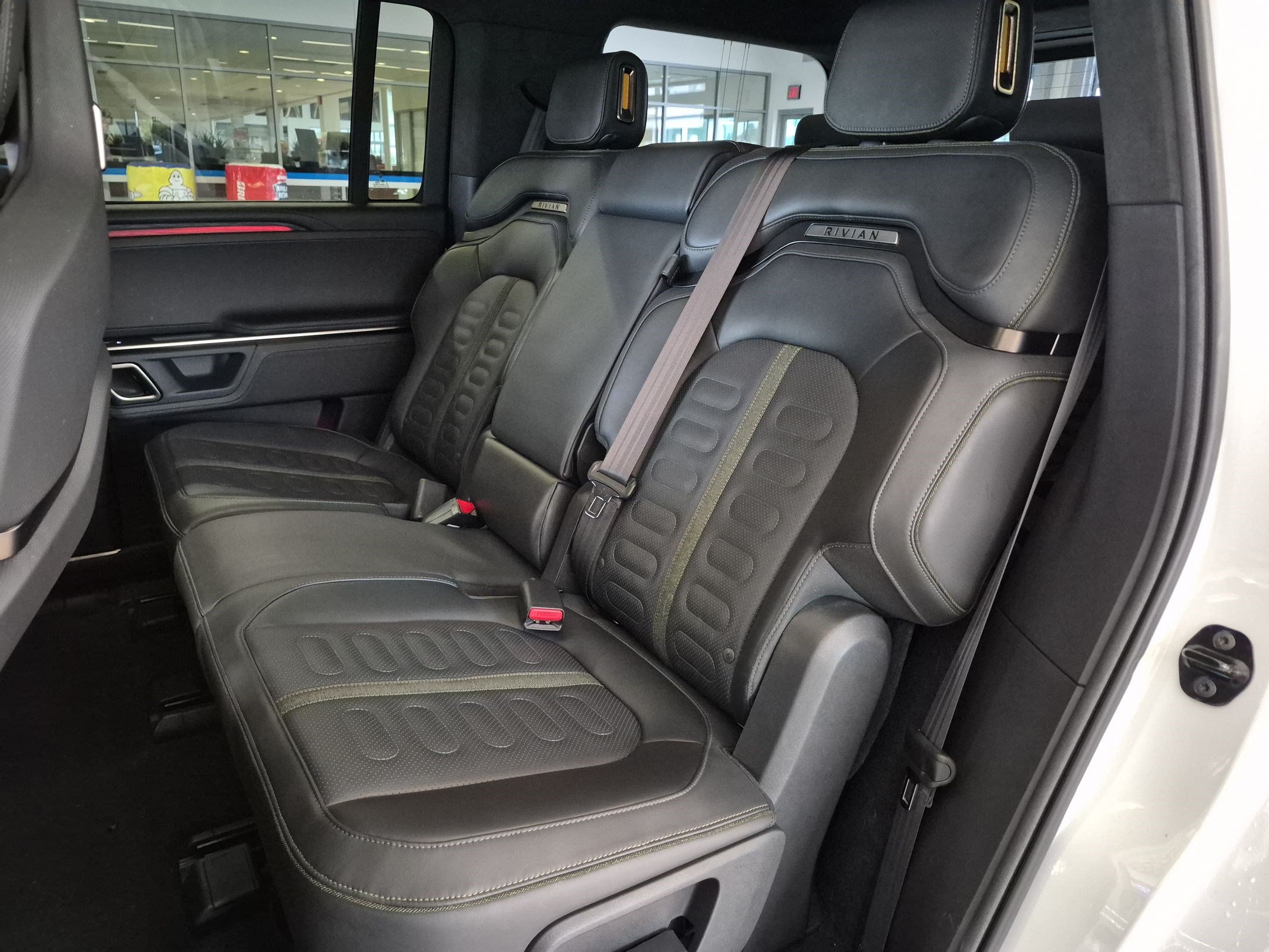 Used 2024 Rivian R1S Adventure Quad AWD/4WD image 28