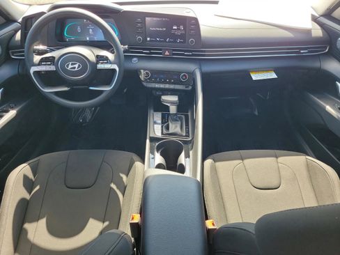 New 2026 Hyundai Elantra Blue image 34