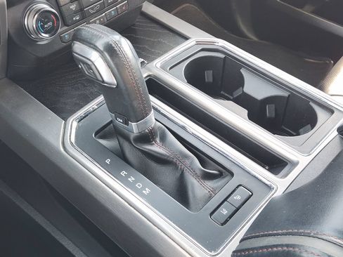 Used 2018 Ford F150 Platinum w/ Equipment Group 701A Luxury RWD image 18