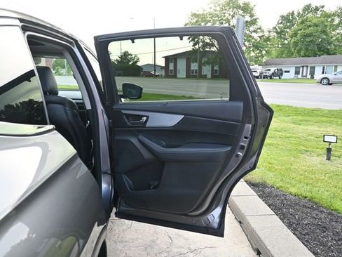 Used 2023 Acura MDX SH-AWD w/ Technology Package image 20
