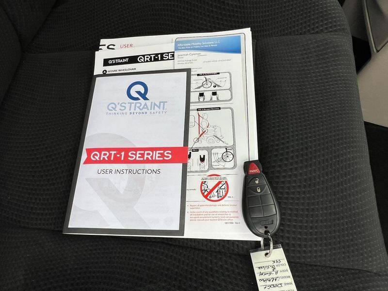 Used 2017 Dodge Grand Caravan SE FWD image 56