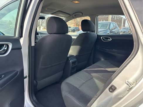 Used 2014 Nissan Sentra SR w/ SR Driver Package image 5