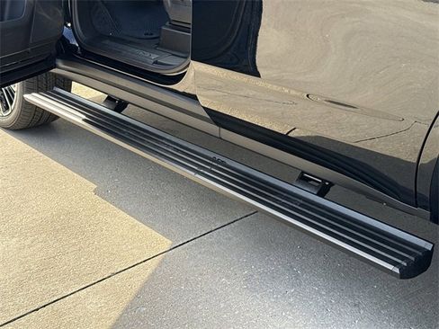 New 2026 Chevrolet Tahoe High Country image 8