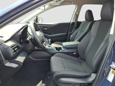 Used 2023 Subaru Outback Premium AWD/4WD image 6