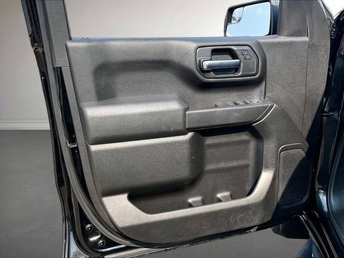 Used 2020 Chevrolet Silverado 1500 Custom Trail Boss w/ Custom Convenience Package AWD/4WD image 19