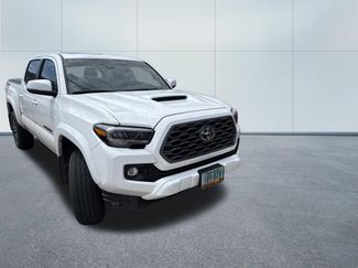 Used 2023 Toyota Tacoma TRD Sport w/ TRD Premium Sport Package AWD/4WD video 2