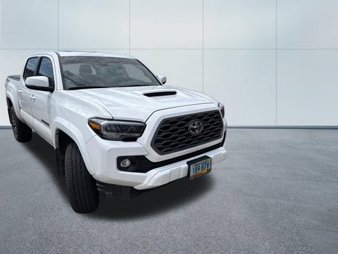 Used 2023 Toyota Tacoma TRD Sport w/ TRD Premium Sport Package AWD/4WD image 2