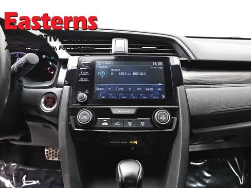 Used 2021 Honda Civic Sport image 12